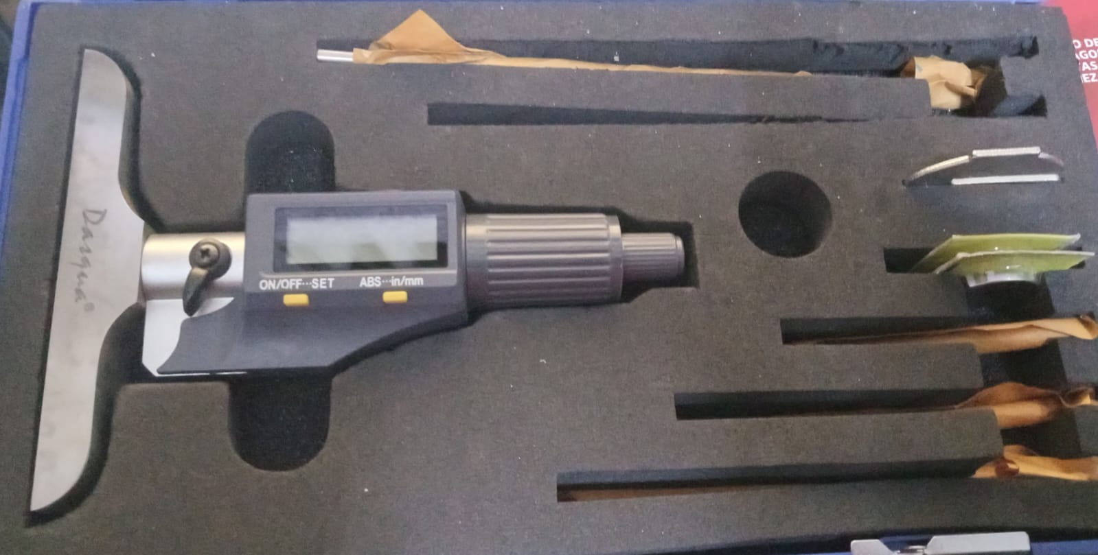 DRC0120 - MICROMETRO DIGITAL DE PROFUNDIDAD 6". DRC0120